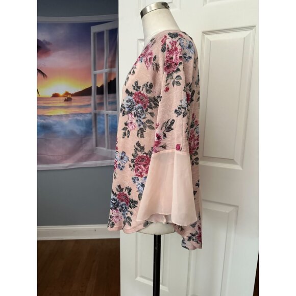 French Laundry pink floral top with sheer bell sleeves and sheer back insert L - Picture 3 of 4